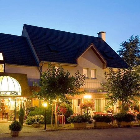 Hotel Logis Chez Bach Chaussin Exterior foto
